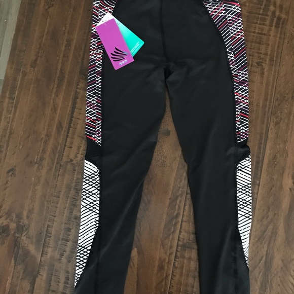 ❌NFS❌New Reversible Leggings Free Country Sz S - Picture 10 of 11